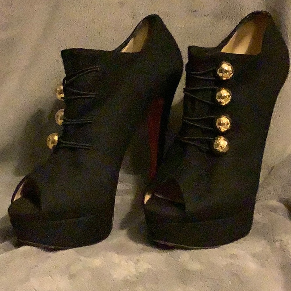Christian Louboutin Open Toe Fabric Shoe